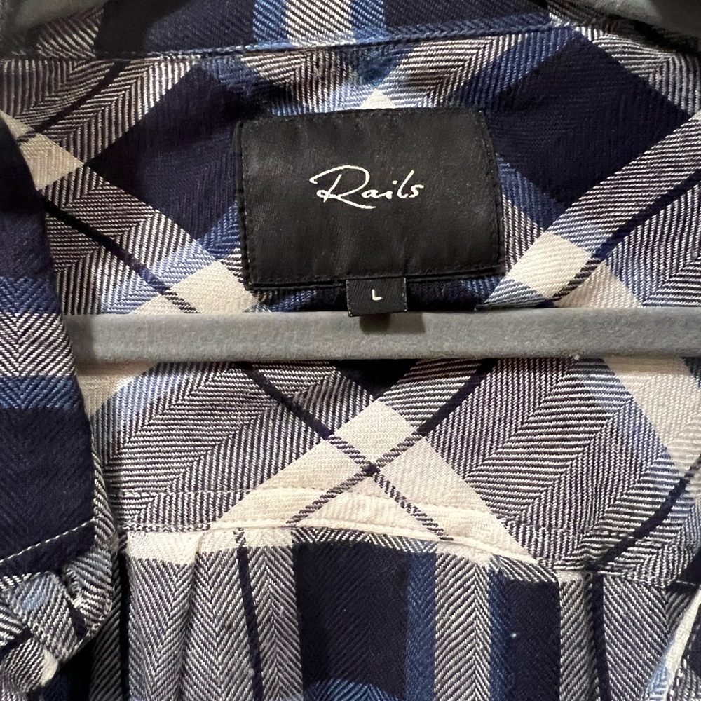 Hunter Button Down Rails Flannel - Picture 5 of 6